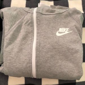 Nike Low to High Zip Jacket